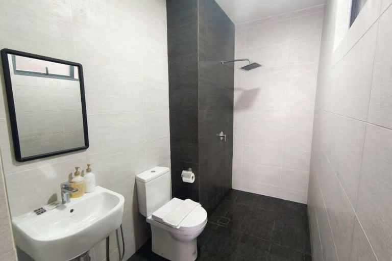 Bathroom 3, One Bedroom Troika Kota Bharu by AGhome, Kota Bharu
