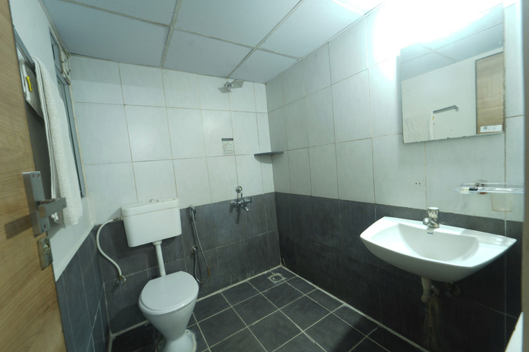 Bathroom, Bubble Hotel, Bangalore