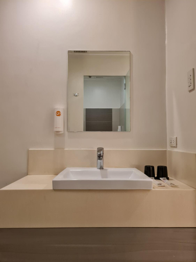 Bathroom 8