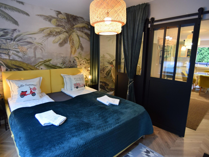 Room 5, Apartment in Kashubia With Lake View, Kartuzy