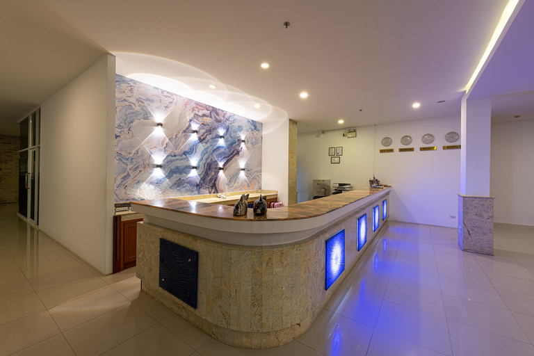 Bathroom 5, Blue Beach Grand Resort and Spa, Pulau Phuket