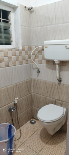 Bathroom 3, SVP HOME STAY AND COTTAGES, Salem