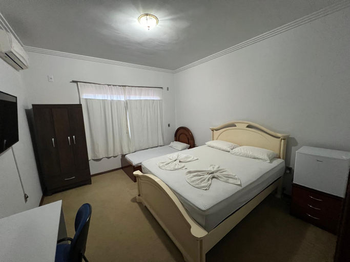 Others 5, Quarto no centro com 2 camas e hidromassagem, Sinop