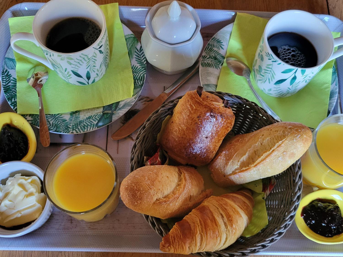 Food & Drinks, A VIGNA VECCHIA chambre d'hotes, Corse-du-Sud