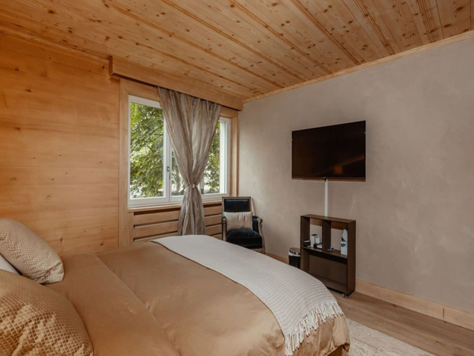 Bedroom 3, Lush Apartment With Terrace Views, Saanen