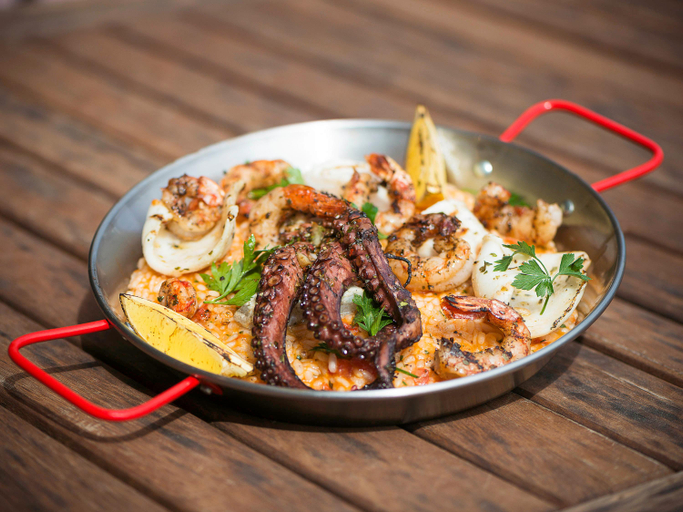 Food & Drinks 20