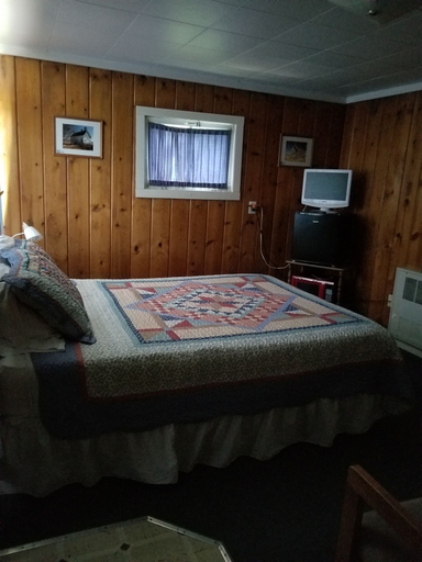 Bedroom 2, Little River Motel Saint Regis, Mineral