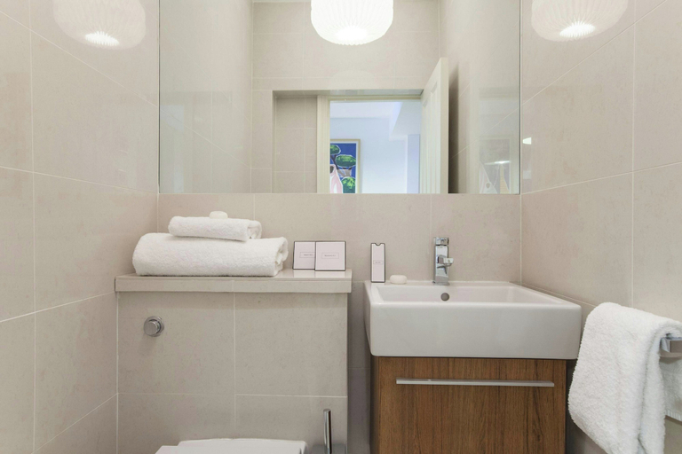 Others 2, Ossington Street by Onefinestay, London