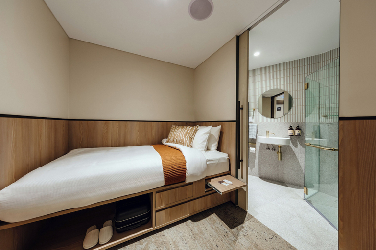 Bedroom 4, Aerotel Sydney - Inside International Terminal Airport, Sydney