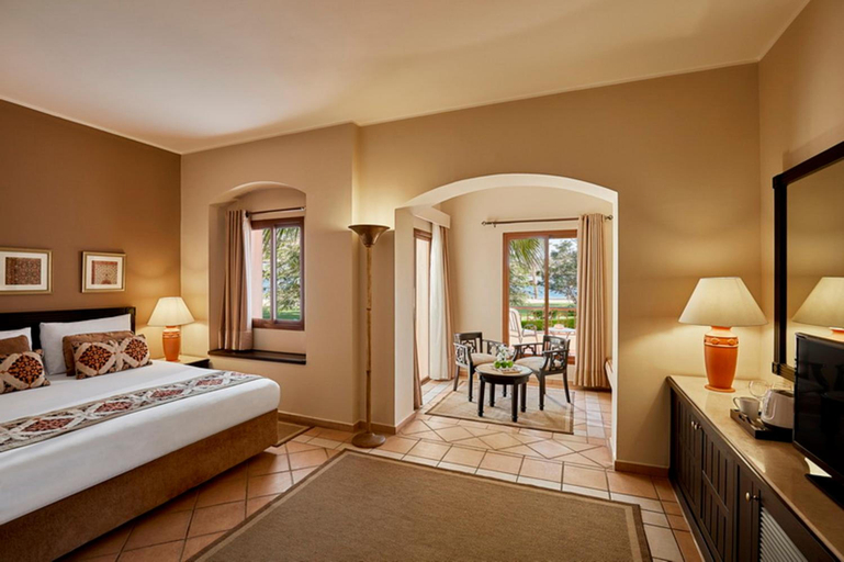 Others 3, Steigenberger Coraya Beach- Adults Only (+16), Al-Qusayr