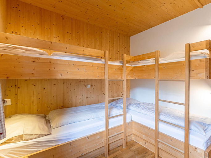 Others 5, Nice chalet with hot tub, Murau