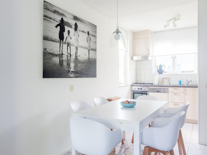 Bathroom 2, Spacious Holiday Home With Sauna Near Beach, Kapelle