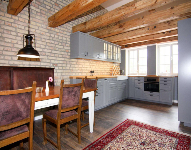 Dining 5, Exklusive Wohnung Birgit mit Sauna in Wendorf, Ludwigslust-Parchim