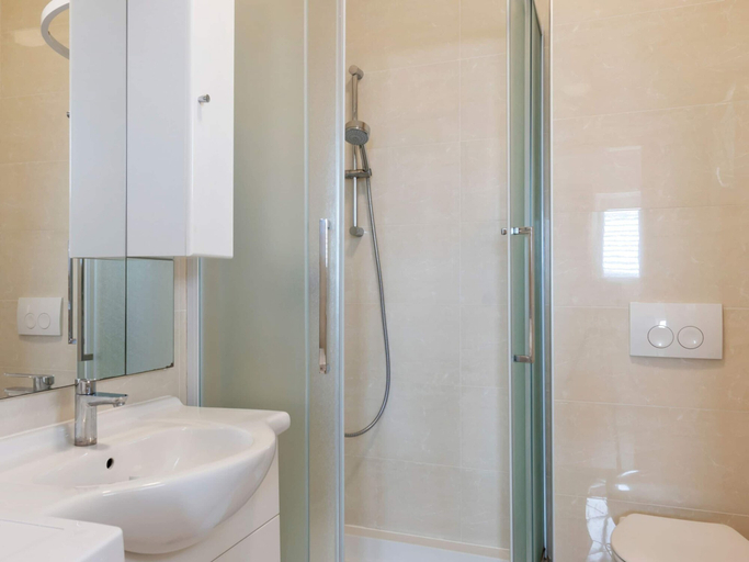 Bathroom 4, Apartment in Nevidane near the Beach, Pašman