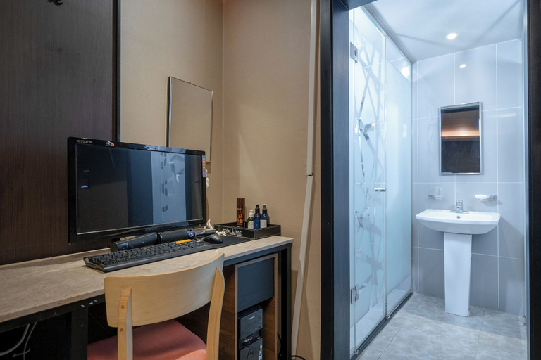 Bathroom 5, Suwon Lime Hotel, Suwon