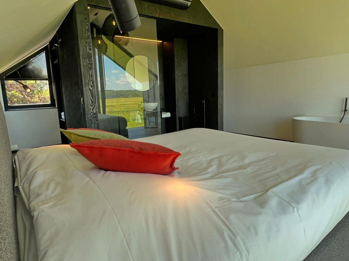 Bedroom 2, Amazing Lodge With Shared Pool, Luxembourg