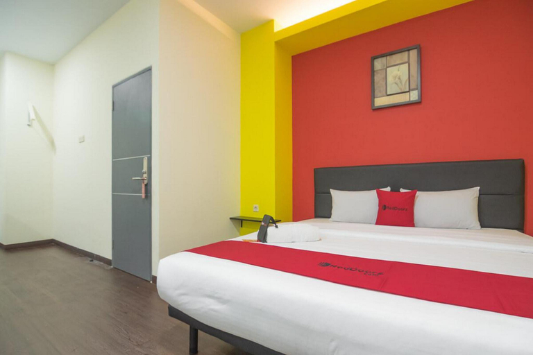 Bedroom 23