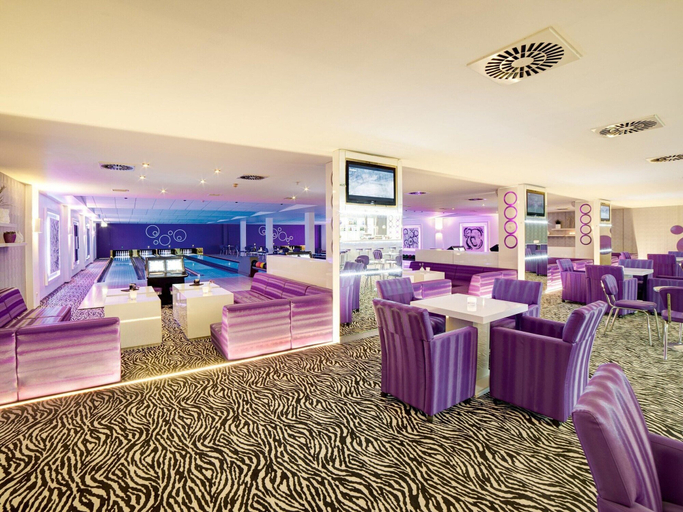 Dining 5, Apartment im Van der Valk Resort Linstow, Rostock