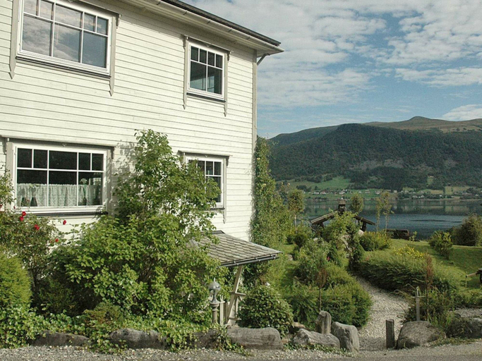 Water view 5, 4 Star Holiday Home in Syvde, Vanylven