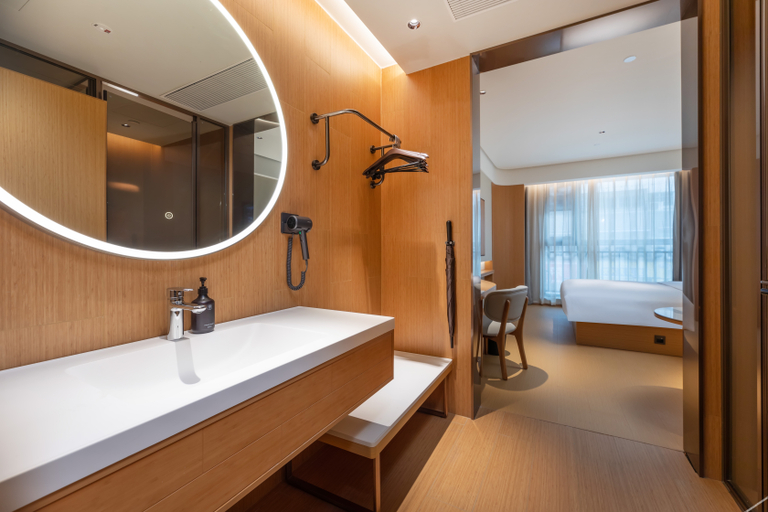 Bathroom 3, Ji Hotel Yancheng Xiangshui County, Yancheng