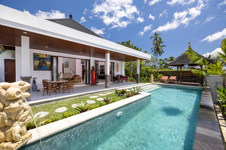 Swimming Pool 1