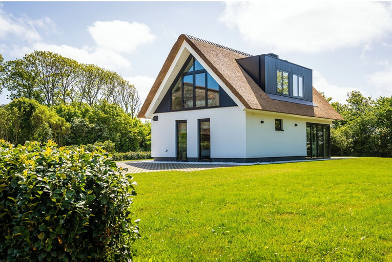 Others 3, Villa in Texel near Wadden Sea Lighthouse, Texel