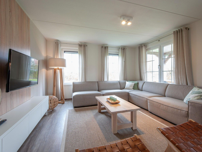 Others 4, Villa Near North Sea Beach With Sauna, Sluis