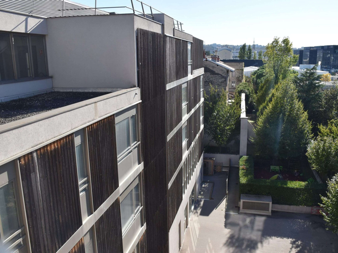 Exterior 2, Res. Lyon Dock Ouest, Lyon, Studio for 2 Pers, Rhône