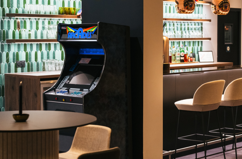 Food & Drinks 5, Kyriad Châteauroux Nord - Aéroport, Indre