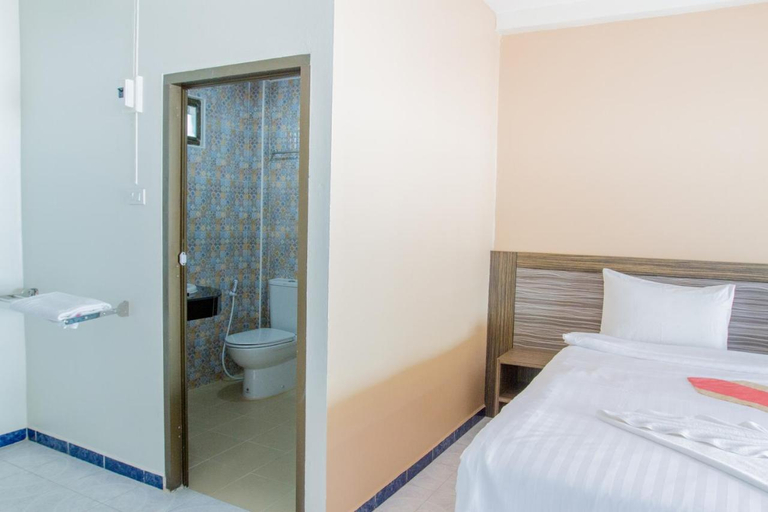 Bedroom 15