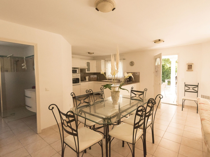 Dining 3, Villa in Moriani-plage Near Sandy Beach, Haute-Corse