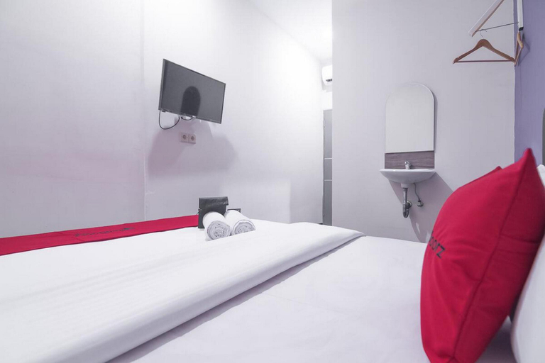 Bedroom 13