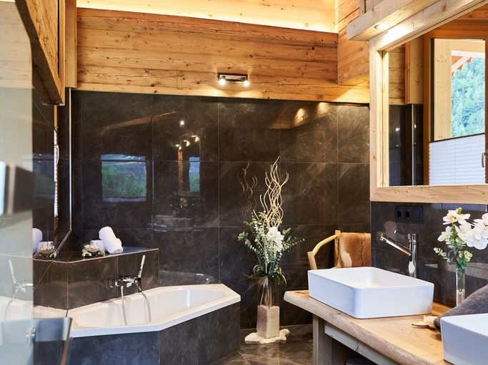 Others 5, Chalet in Leutasch near Ski Trails, Innsbruck Land