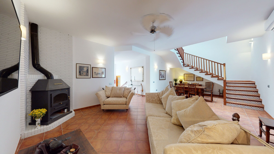 Living area 4, 5 Bedroom-privatepool-balcony-sea View-nerja, Málaga