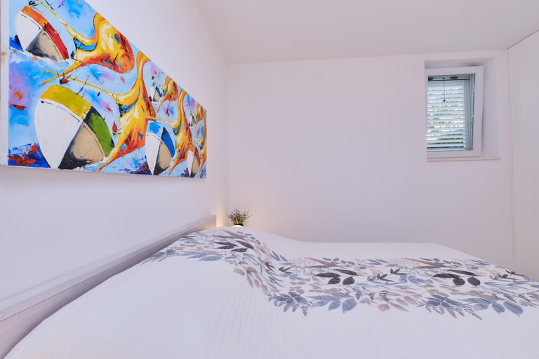 Bedroom 2, Exclusive Apartment LisaHome by the sea, boot mooring and private parking, Mali Lošinj