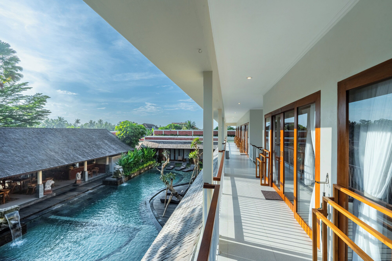 Swimming Pool 5