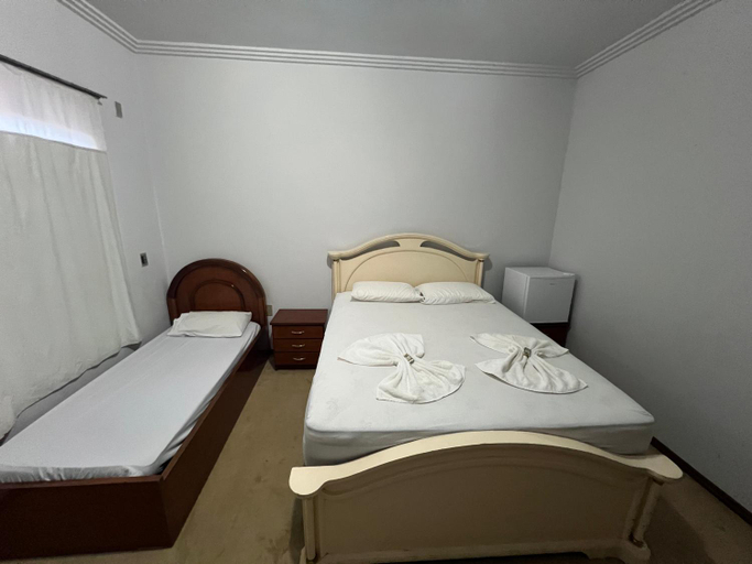 Others 2, Quarto no centro com 2 camas e hidromassagem, Sinop