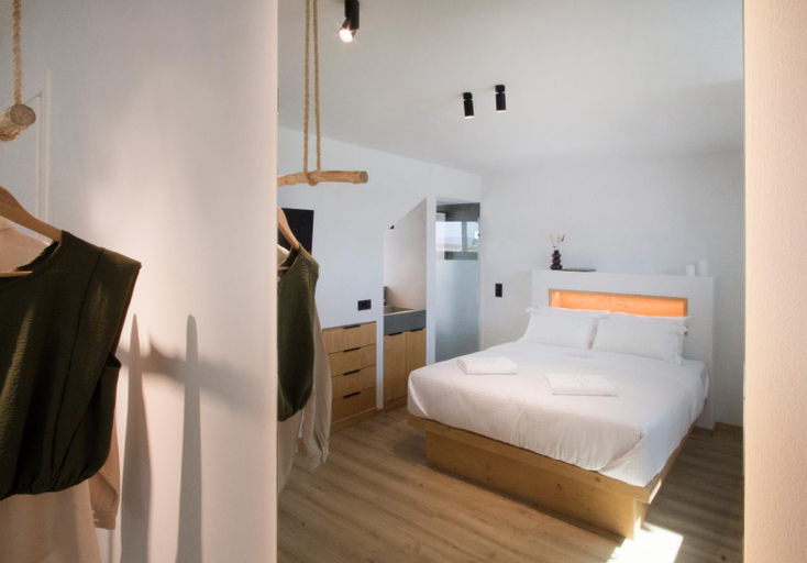 Bedroom 3, Endogeios Luxury Villas, Peloponnese