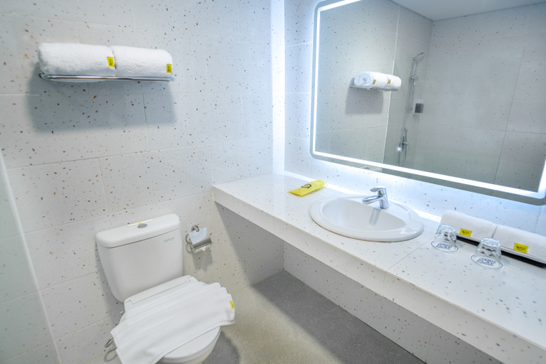 Bedroom 2, Yello Hotel Samarinda, Samarinda