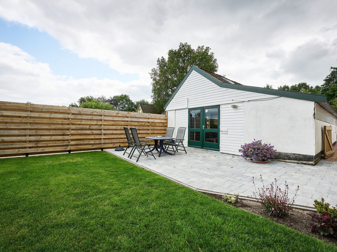 Exterior 3, Cozy Holiday Home in a Lovely Environment, Coevorden