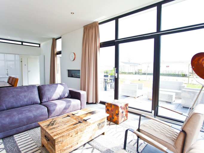 Living area 4, Modern Holiday Home 600 m From the sea, Sluis