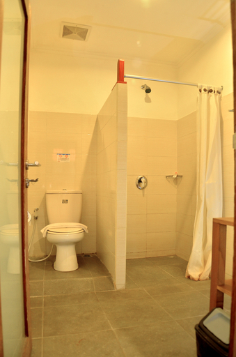 Bathroom 7