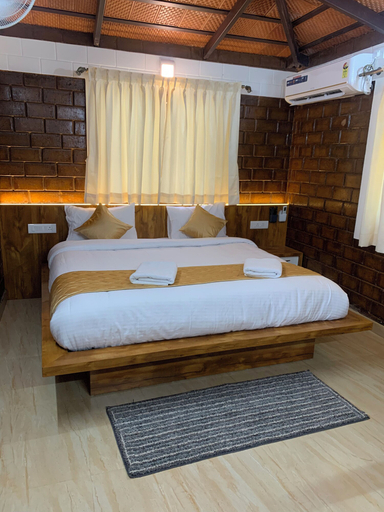 Bedroom 2, LOVE GREEN RESORTS, Tiruppur