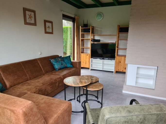 Living area 4, House in Breskens Near Scenic Beaches, Sluis
