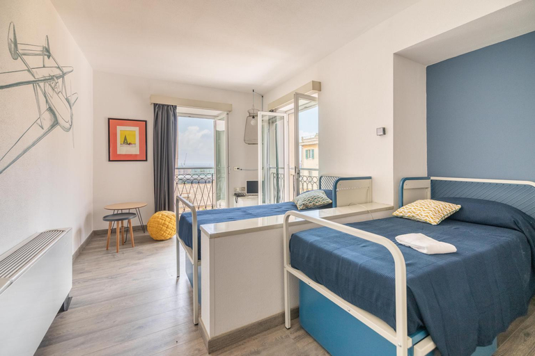 Bedroom 12