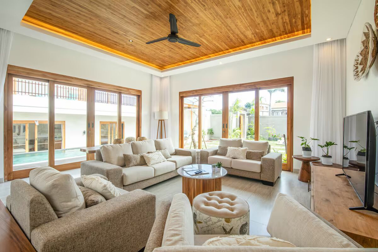 Others 2, Villa D'Breeze - Lavish 6 BR with Ocean Vista, 5 mins to Savaya, Badung