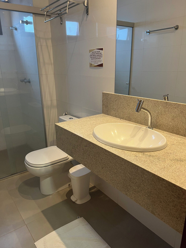 Bathroom, Bravo´s Hotel, Xinguara
