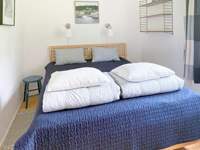 Bedroom 2, person holiday home in STURKO-By Traum, Karlskrona