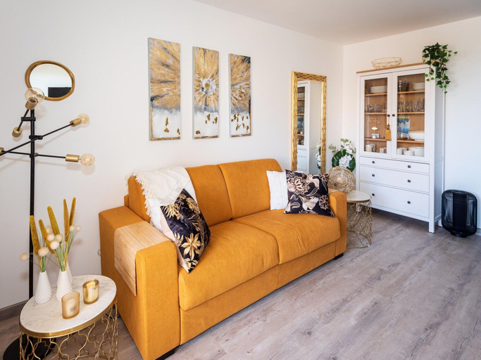 Others 4, Modern Apartment With sea Views on the Cote Dazur, Var