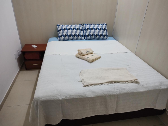 Others 5, Quarto confortavel em Est Velha, Estação